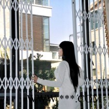 供應南京新型推拉式彩鋼防盜門窗、內置鎖防盜窗、固定式