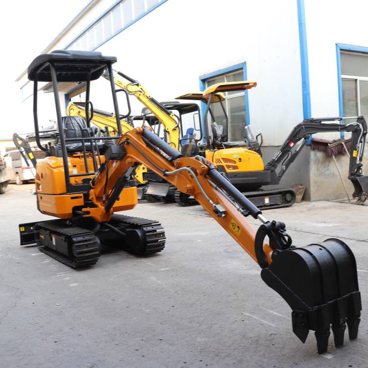 15型小型橡膠履帶挖掘機(jī)15農(nóng)用果園挖掘機(jī)各種規(guī)格微型挖掘機(jī)