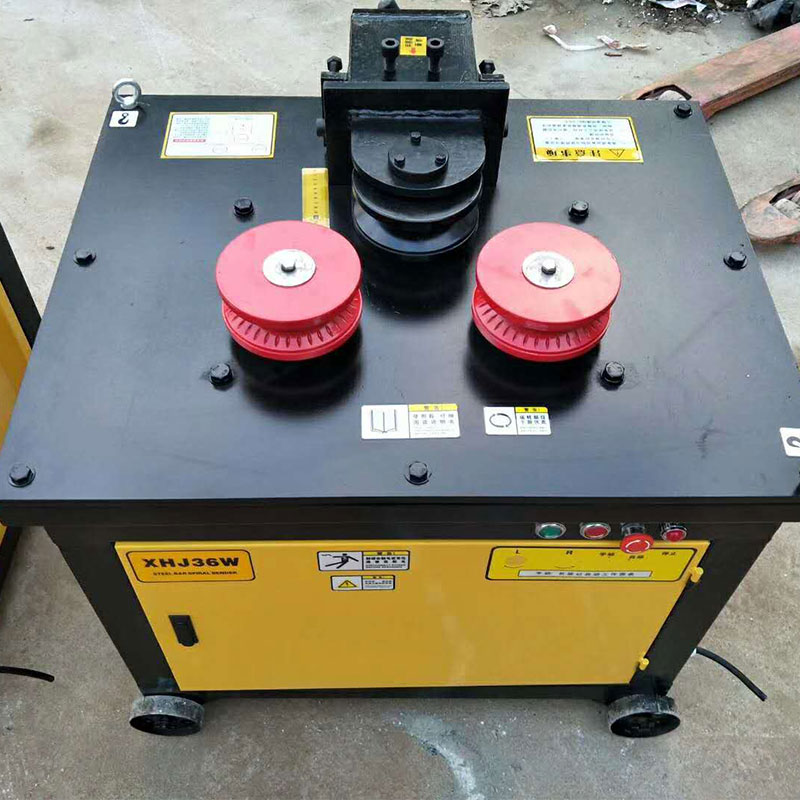 鋼筋彎弧機5.jpg