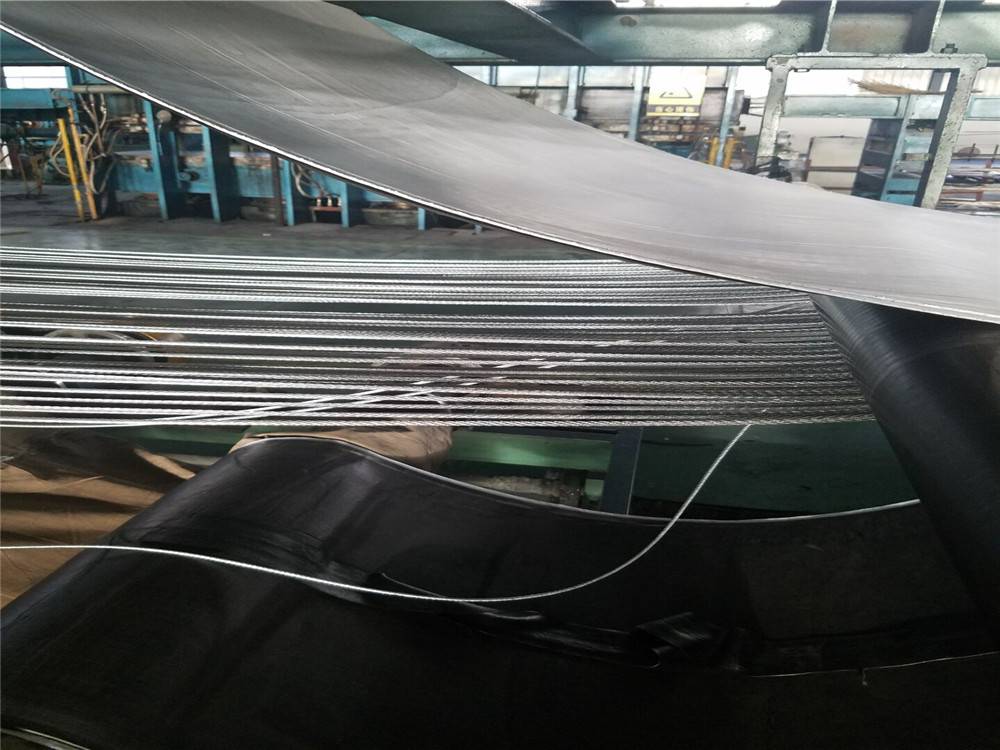 漳州鋼絲傳送帶,礦粉提升帶廠家