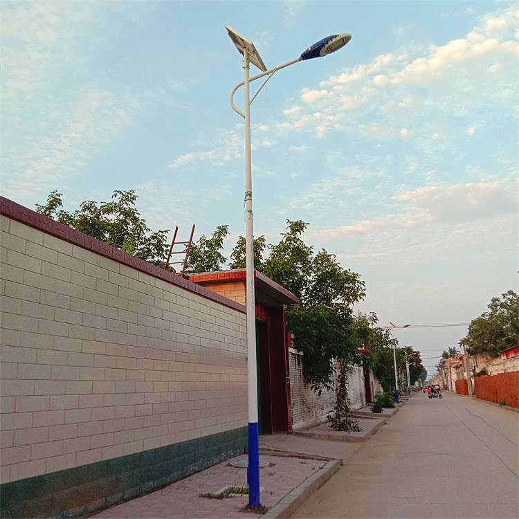太陽(yáng)能路燈
