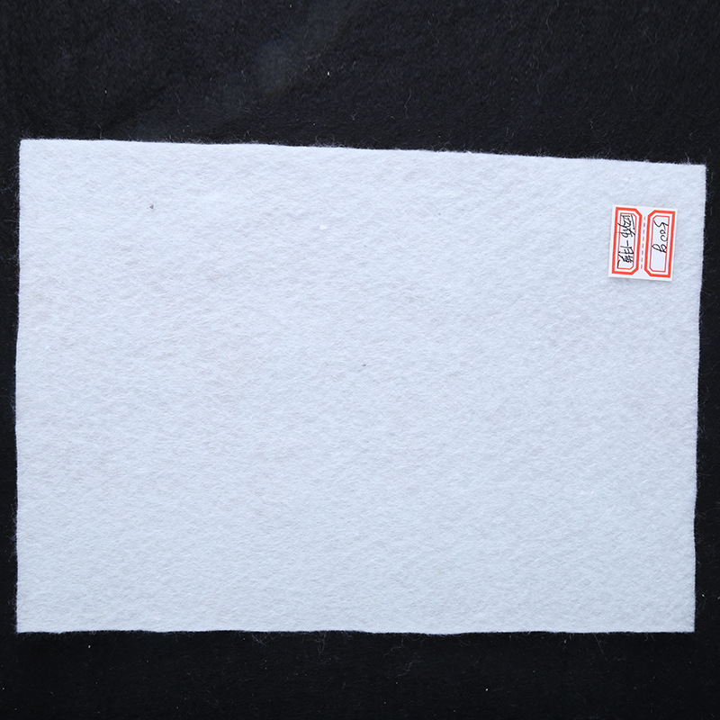 兩布一膜土工膜 防滲效果好兩布一膜 復合養(yǎng)殖土工膜 量大從優(yōu)示例圖8