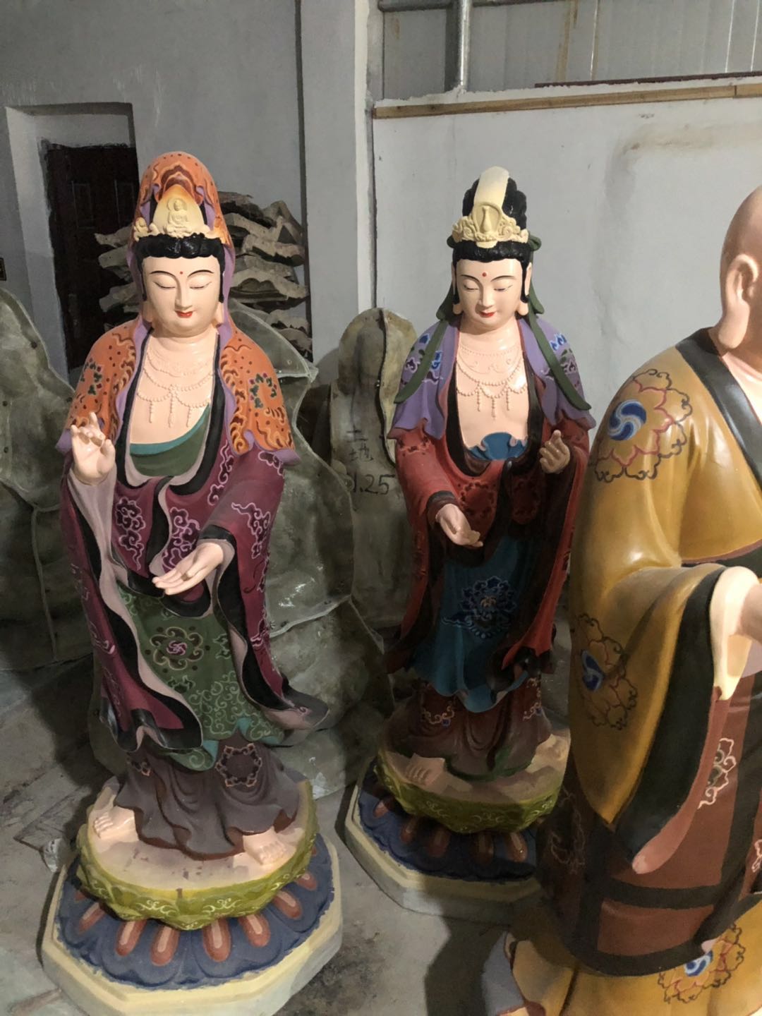 觀音 溫州慈宏法器廠批發(fā)精品玻璃鋼貼金觀音佛像 樹脂千手觀音菩薩 樹脂千手觀音菩薩