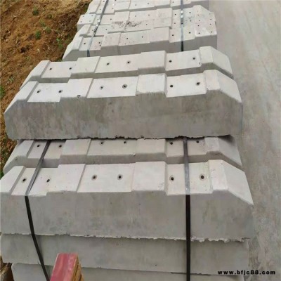 30KG水泥軌枕現貨 水泥枕木規格 礦用軌枕水泥優惠  佳碩