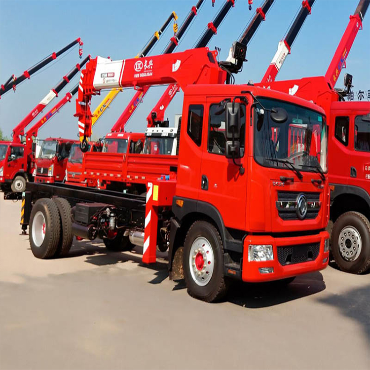 東風(fēng)玉柴180馬力單橋徐工10噸隨車吊 10噸徐工隨車吊 神百 可定制