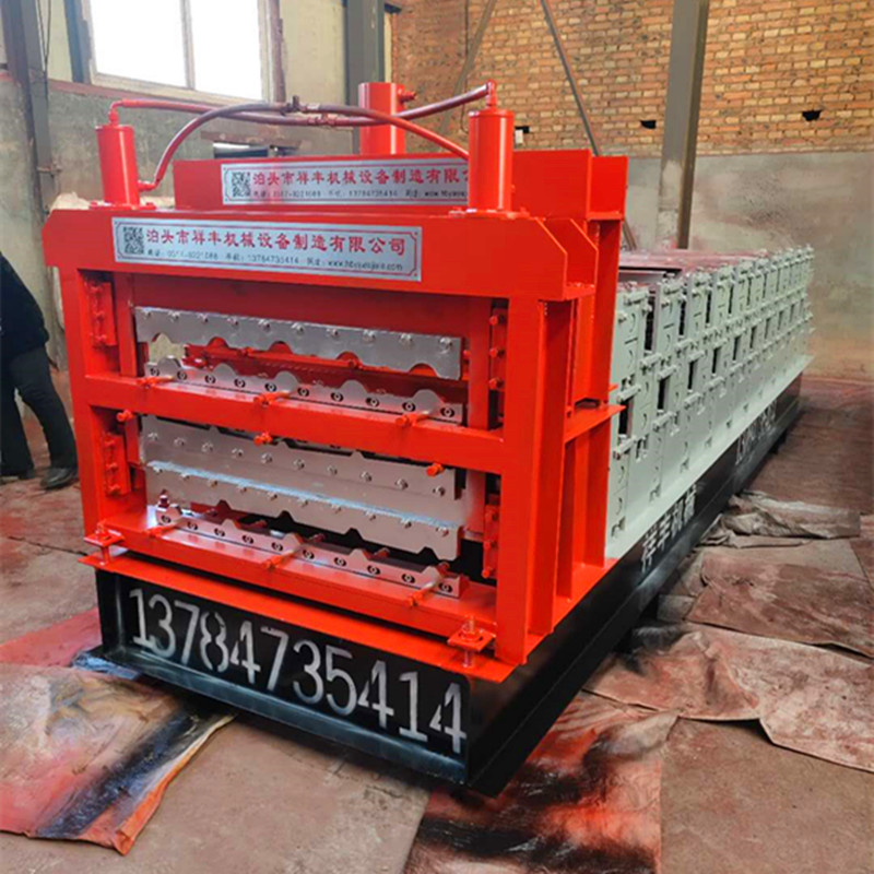 彩鋼壓瓦機3.jpg